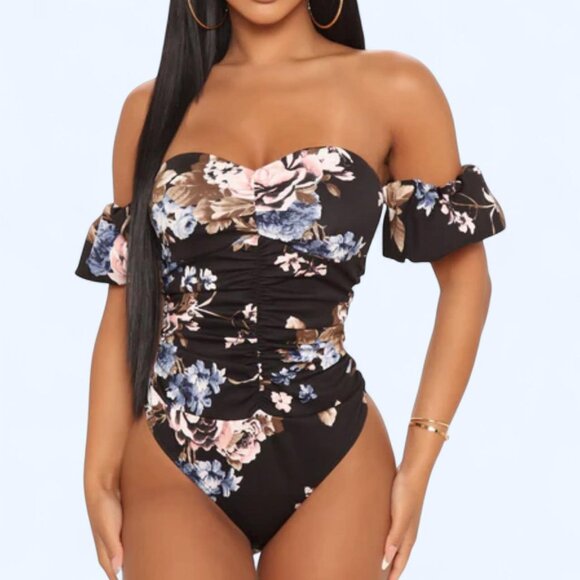 Fashion Nova Floral Bodysuit - Picture 1 of 5
